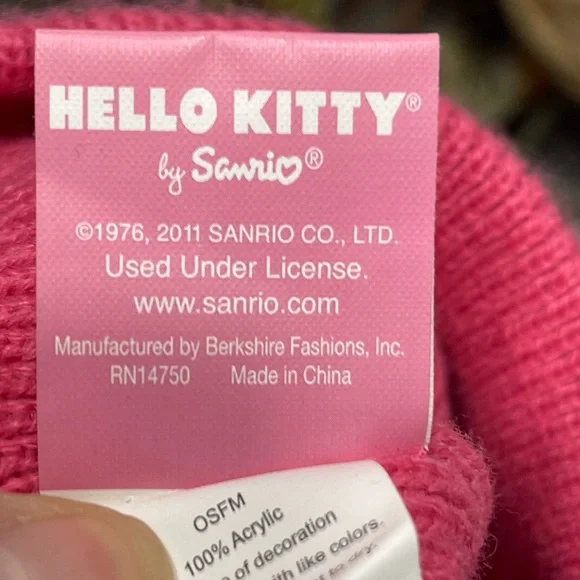 Vintage Sanrio  hello kitty beanie cap winter - Picture 7 of 7
